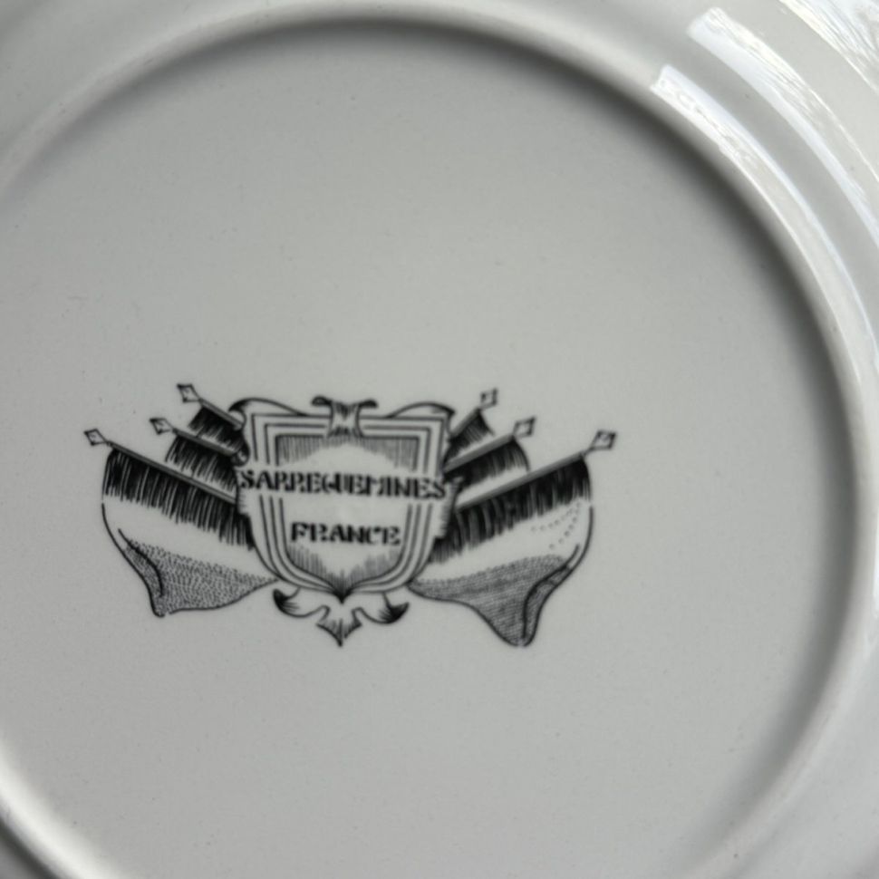 Тарелка Sarreguemines Школа верховой езды 19 см Франция конец 19 в.  