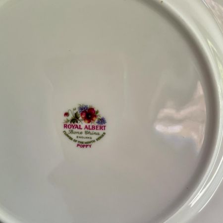 Тарелка Royal Albert 12 месяцев Август 21 см Англия
