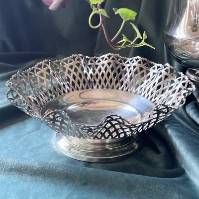 Конфетница на ножке 24 см Франция