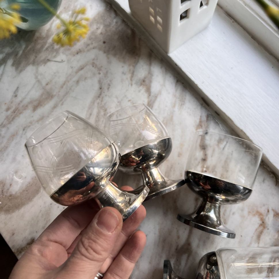 Рюмка с гравировкой 100 мл на ножке мельхиор