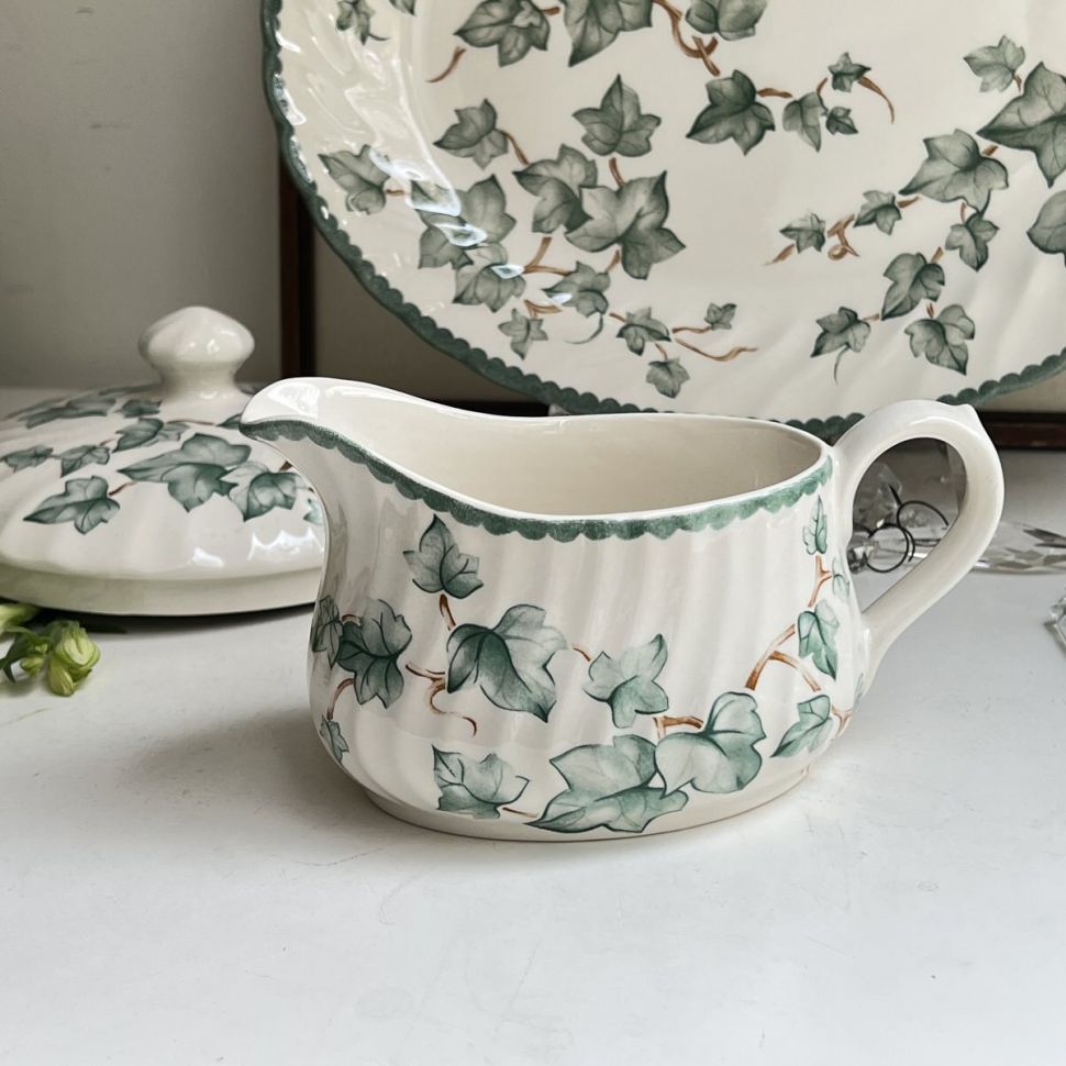 Соусник Barratts Плющ 400 мл фарфор Англия