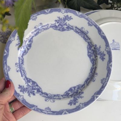 Тарелка Maastricht Petrus Regout Alhamera 24 см Голландия 1890 г.г.