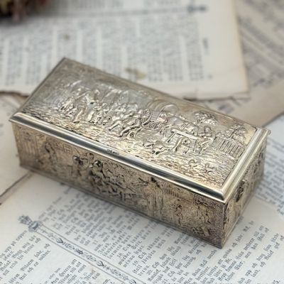 Шкатулка сигаретница 18 см серебрение 90 Голландия