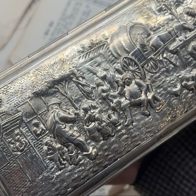 Шкатулка сигаретница 18 см серебрение 90 Голландия