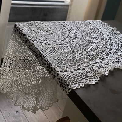 Скатерть кружевная круглая 1,64 м