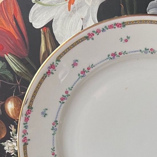 Блюдо Limoges Розочки 30 см фарфор Франция