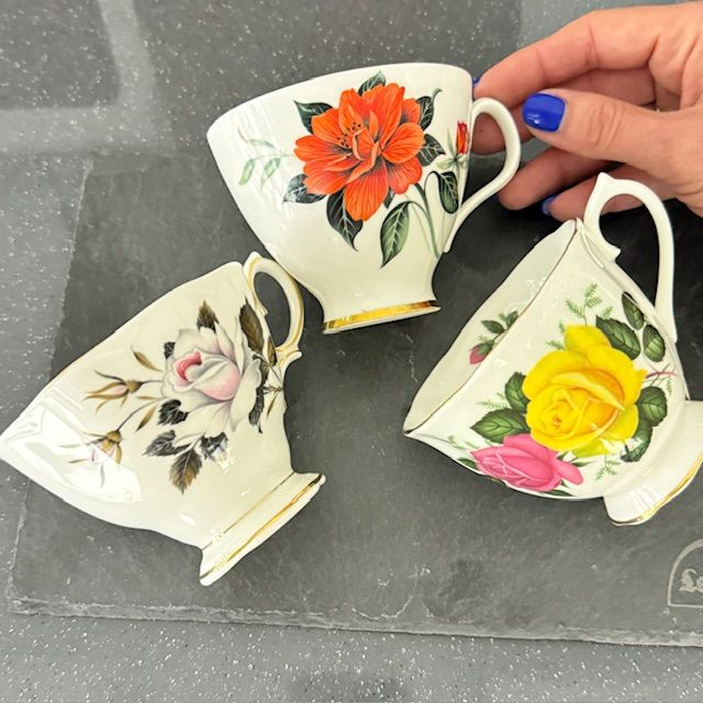 Сет с изъянами чашки Royal Albert 3 шт костяной фарфор