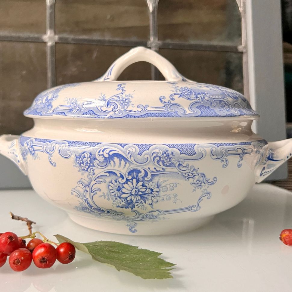 Супница B.F.K. Boch Dauphin 1,3 л Бельгия