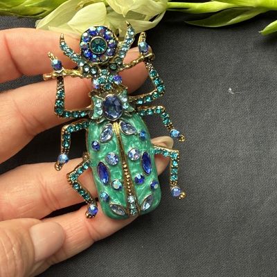 Брошь Жук изумрудный 7 см Германия