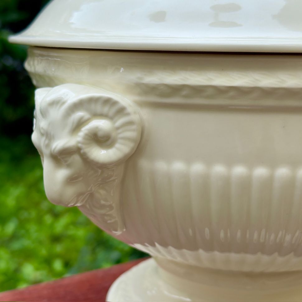 Супница Wedgwood Edme 2,5 л фарфор Англия