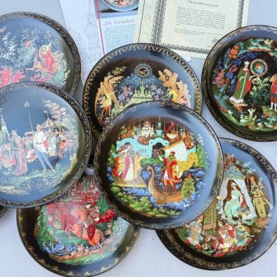 Предзаказ Тарелка Палех Русские сказки Каменный цветок 20 см 1990 г Bradex