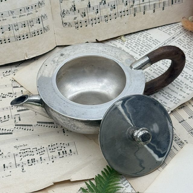 Чайник кофейник 0,6 л мельхиор серебрение дерево