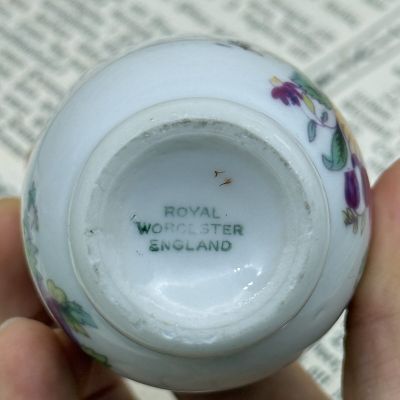 Кодлер на 1 яйцо Royal Worcester фарфор Англия