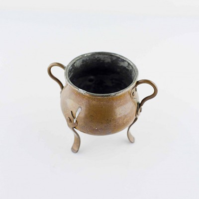 Зольник кашпо малый на трех ножках