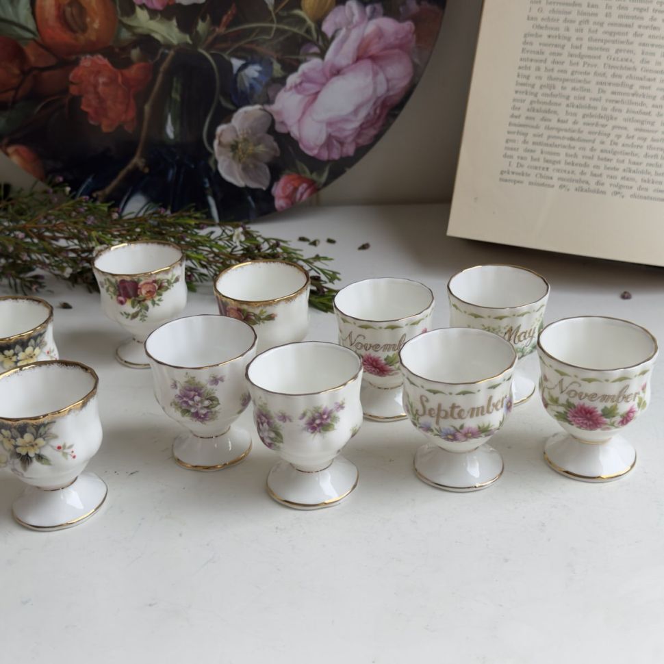 Подставка для яйца Royal Albert 12 месяцев Ноябрь 6 см Англия