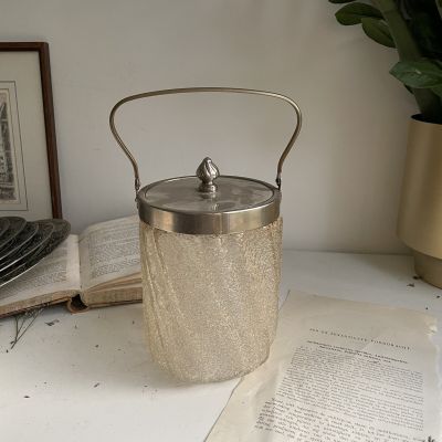 Банка с металической крышкой 23 см стекло