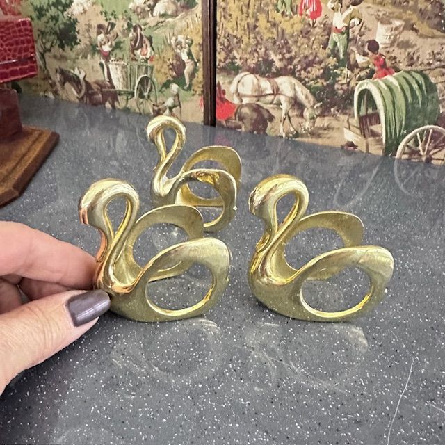 Кольцо для салфетки Лебедь 6 см сталь золочение