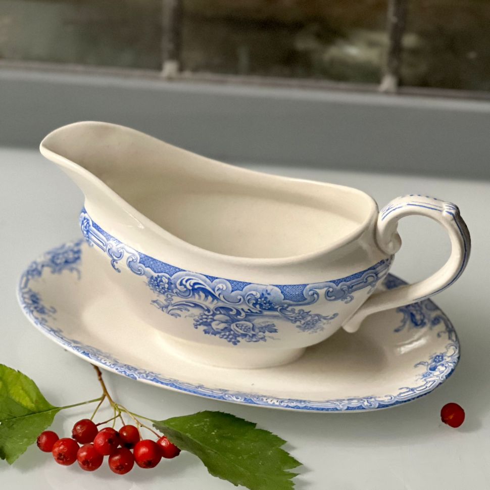 Соусник на блюде B.F.K. Boch Dauphin 300 мл Бельгия 