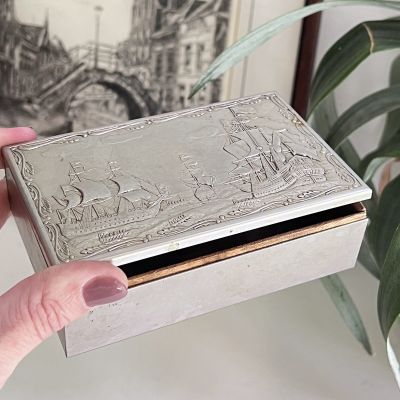 Шкатулка Корабли 13х8х4 см металл дерево