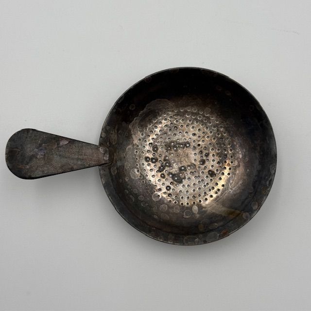 Ситечко для чая на подставке 10 см серебрение Италия