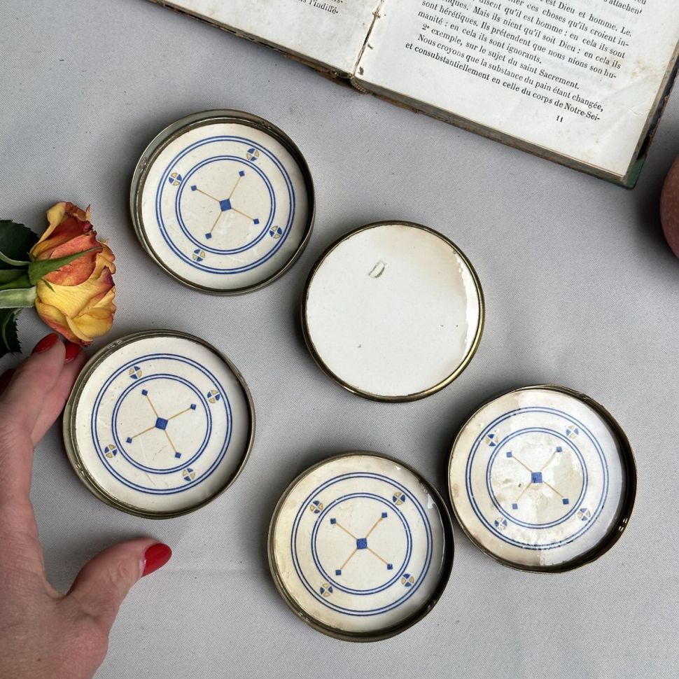 Подставка под стакан 7 см фарфор латунь