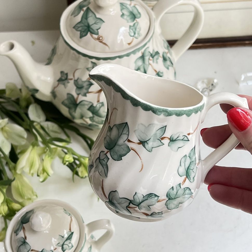 Молочник Barratts Плющ 200 мл фарфор Англия