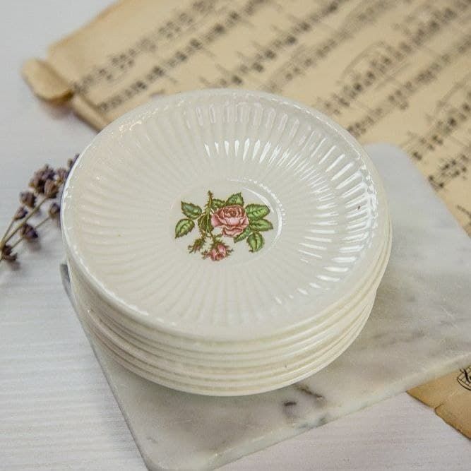 Блюдце 13 см Moss Rose Wedgwood Англия
