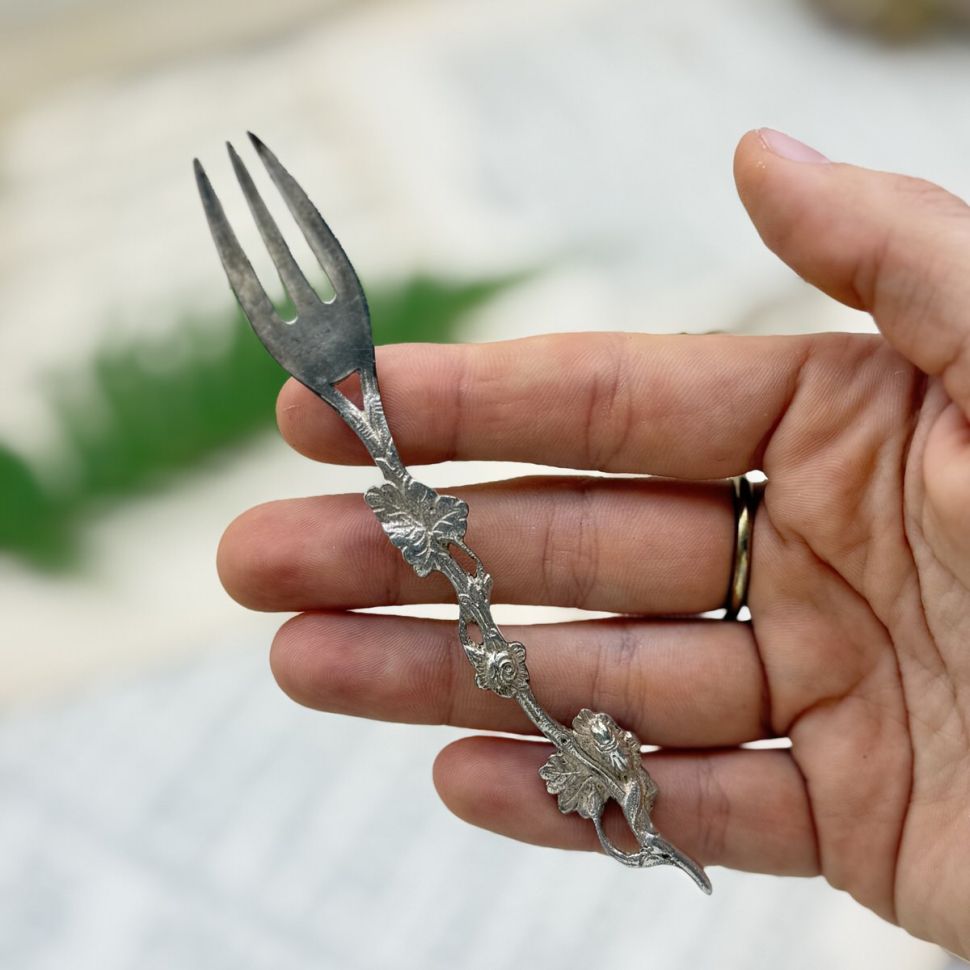 Вилка десертная Цветы 12 см серебрение