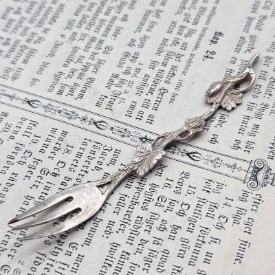 Вилка десертная Цветы 12 см серебрение