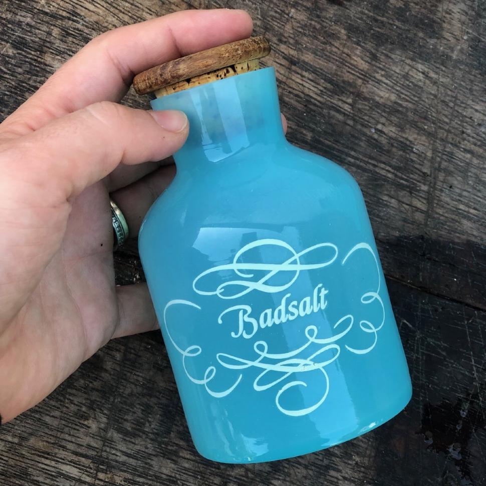 Банка Badsalt стекло голубое пробка деревянная