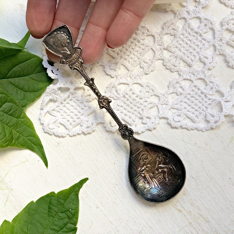 Ложка с тиснением Подсолнух серебрение, Голландия