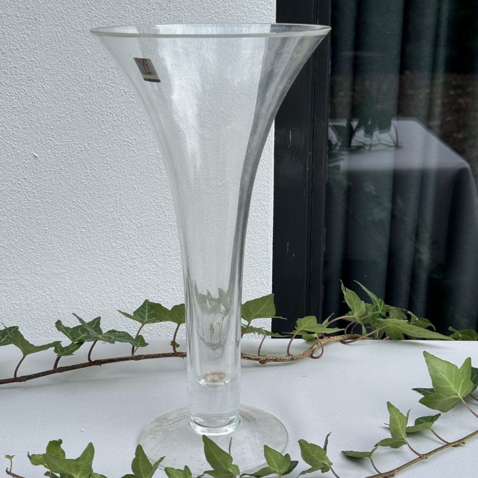 Ваза EuroGlass Design 30 см стекло