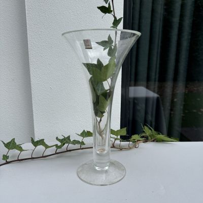 Ваза EuroGlass Design 30 см стекло