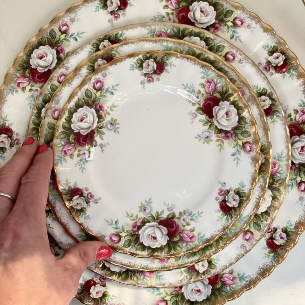 Тарелка для завтрака Royal Albert Celebration 21 см 