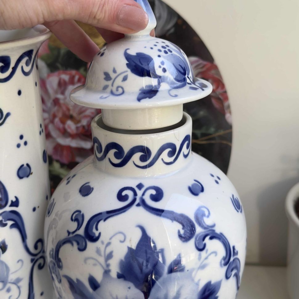 Ваза с крышкой Societe Ceramique Maastricht 33 см фарфор Голландия начало XX века