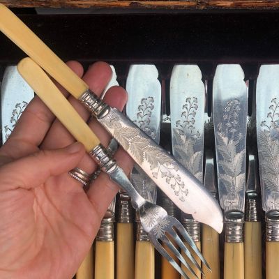 Вилка 19 см с бакелитовой ручкой 1930-е годы