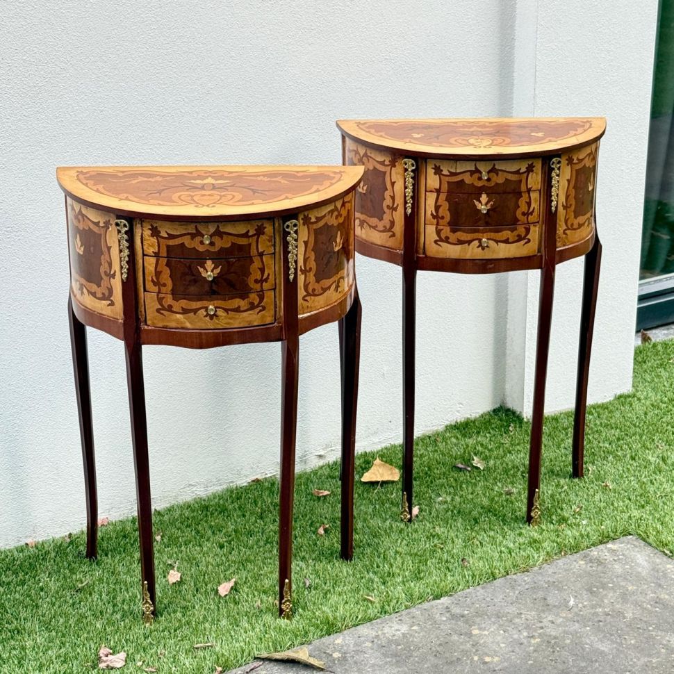 Стол консоль в дворцовом стиле 70х46 см дерево инкрустация