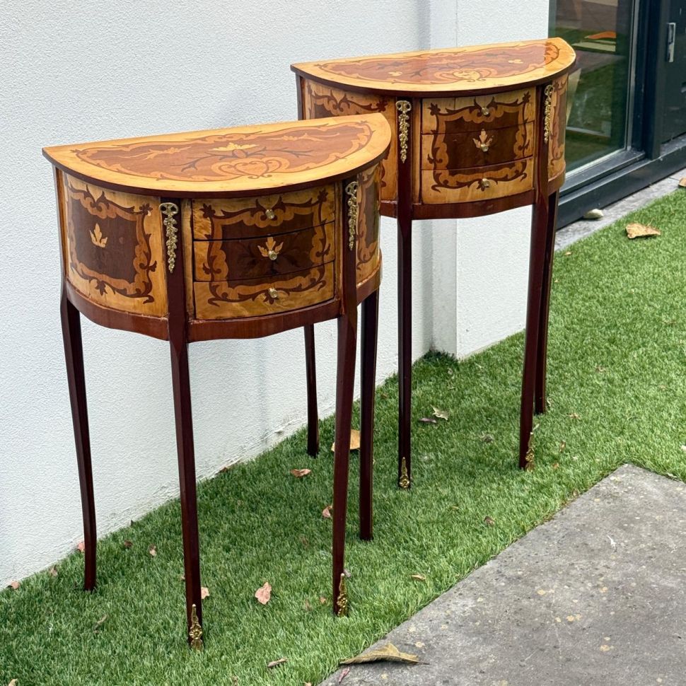 Стол консоль в дворцовом стиле 70х46 см дерево инкрустация