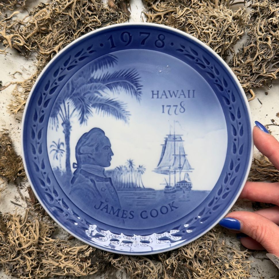 ​Тарелка ежегодная 1978 Royal Copenhagen James Cook Дания