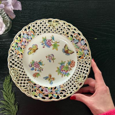 Тарелка Herend Queen Victoria 24 см фарфор золочение Венгрия ручная роспись