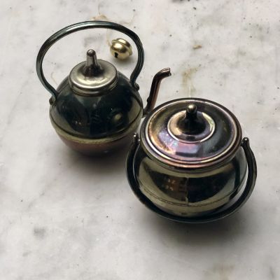 Посуда детская котелок и чайник латунь