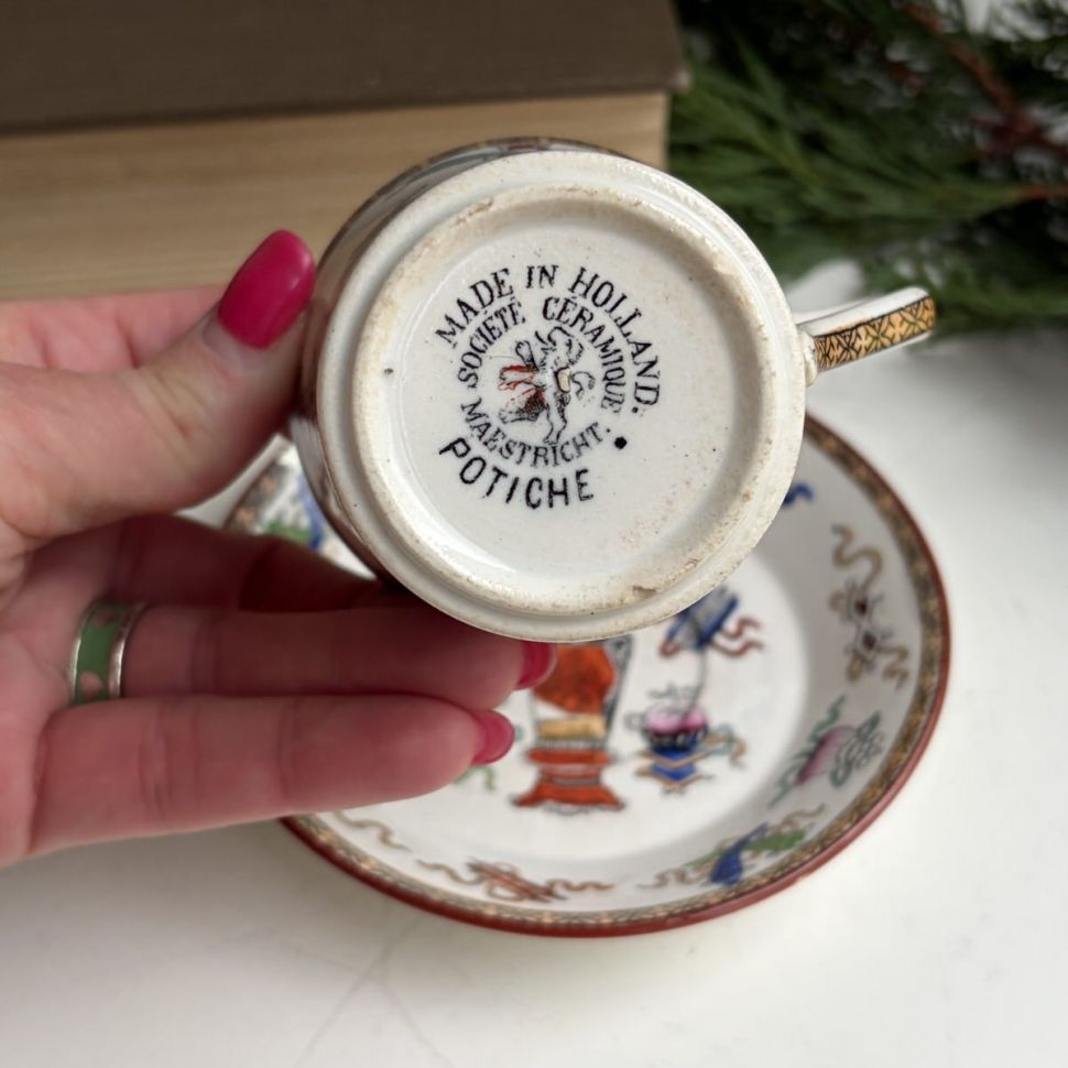 Чайная пара 19 век Maestricht Societe Ceramique Potiche 125 мл Голландия