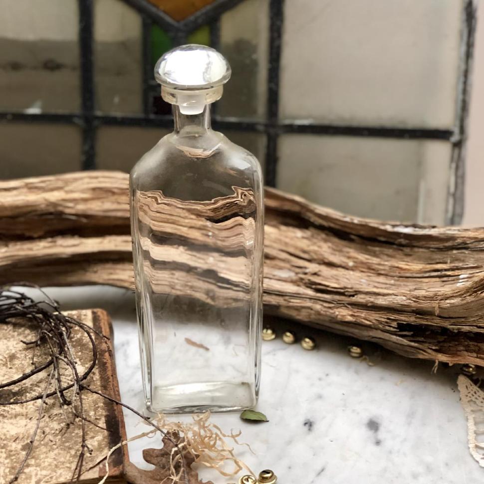 Графин бутыль вытянутая с пробкой