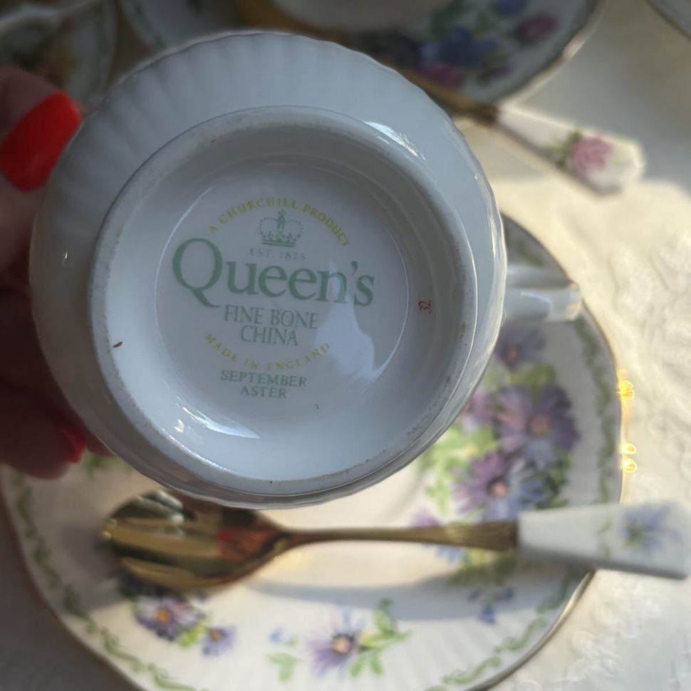 Чайная пара Queens Цветы месяца September Aster 250 мл с ложечкой фарфор Англия