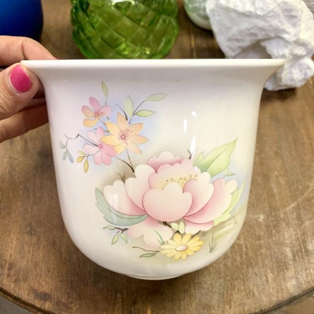 Ваза кашпо 14 см Лотос фарфор