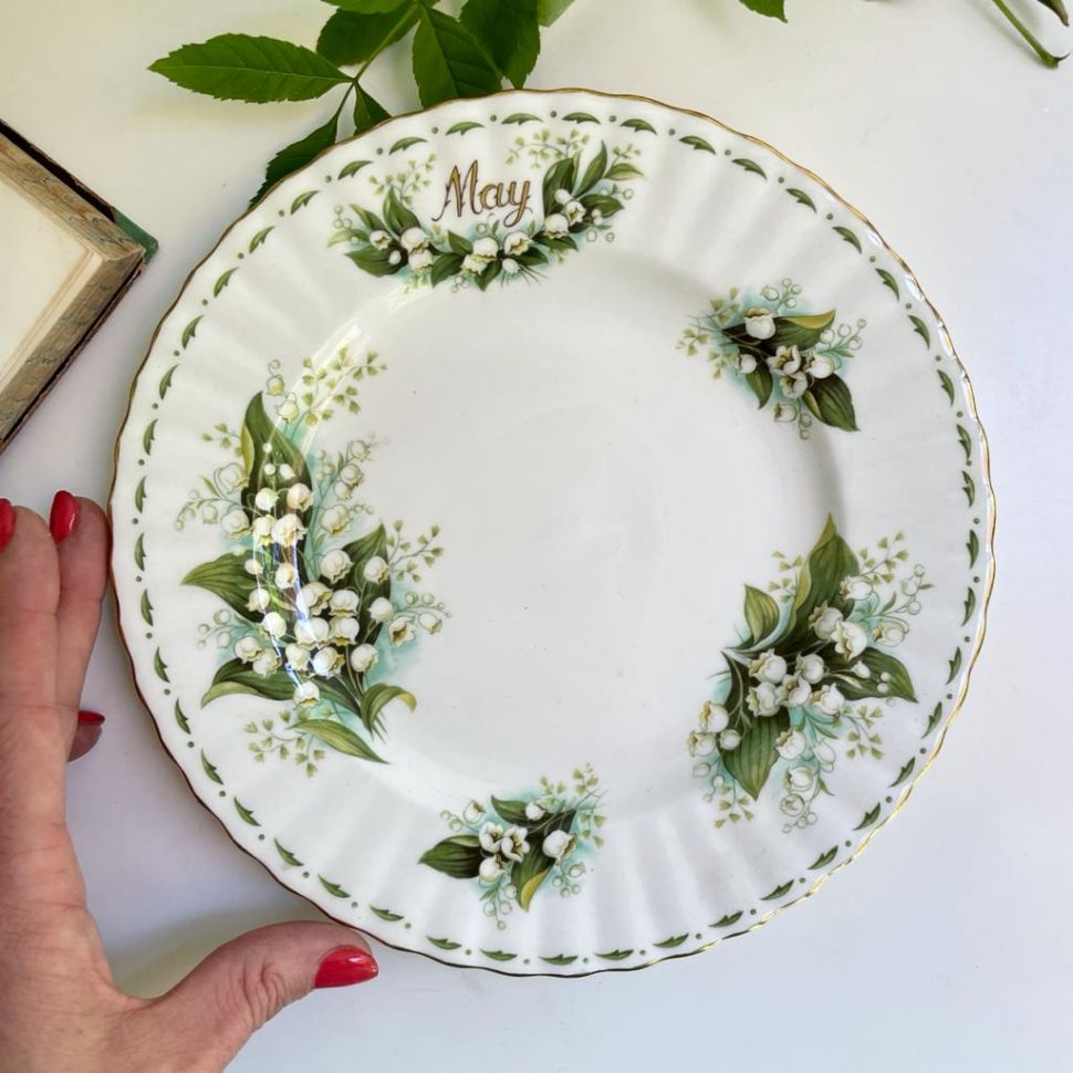Тарелка Royal Albert 12 месяцев Май 21 см Англия