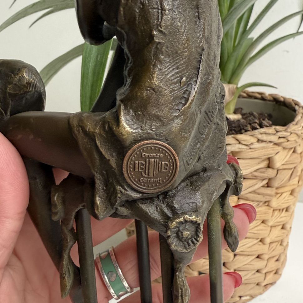 Статуэтка Девушка с яблоком Pierre Collinet 26 см Франция бронза 50-е гг