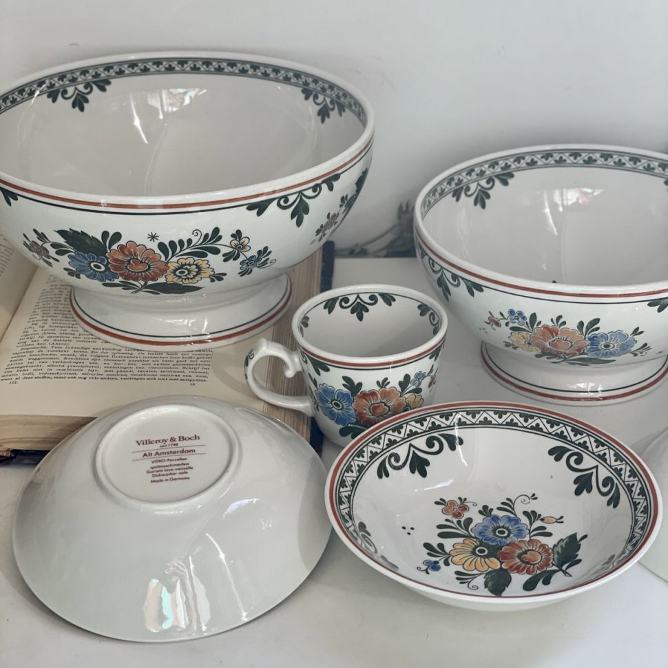 Салатник большой Alt Amsterdam ВиллеройБох 23 см Германия