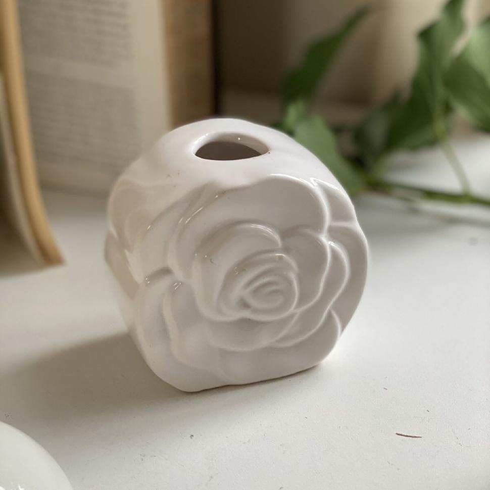 Ваза мини 8 см Роза фарфор