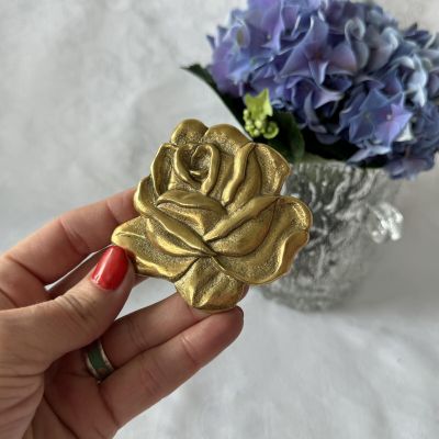 Пряжка Роза в стиле Шанель 8 см латунь 